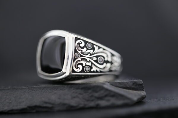 HAND ENGRAVED 14 X 14 CUSHION CUT MOUNTING - Image 9