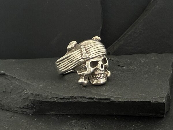 JD’s PIRATE RING REPLICA - Image 3
